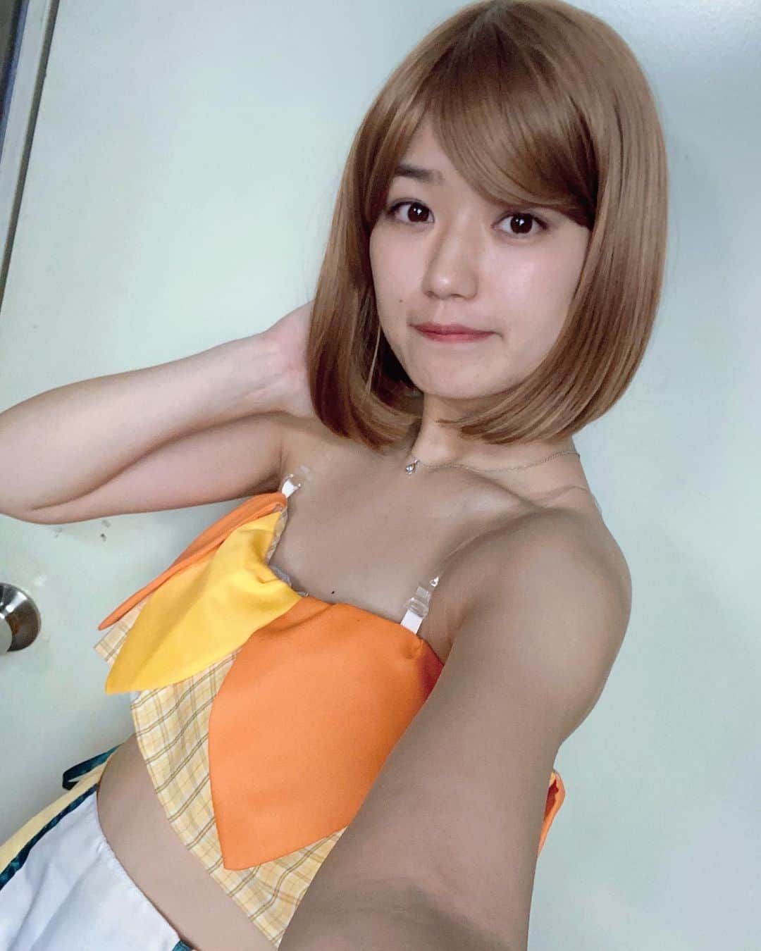 滝口きららのインスタグラム：「『だいじなことは見た目じゃなくて中身🎶』  ラブベリ大好きでお姉ちゃん2人とやりまくってました DSカセットも持っていたのだ  #cosplay #コスプレ #ラブandベリー #金髪ショート」