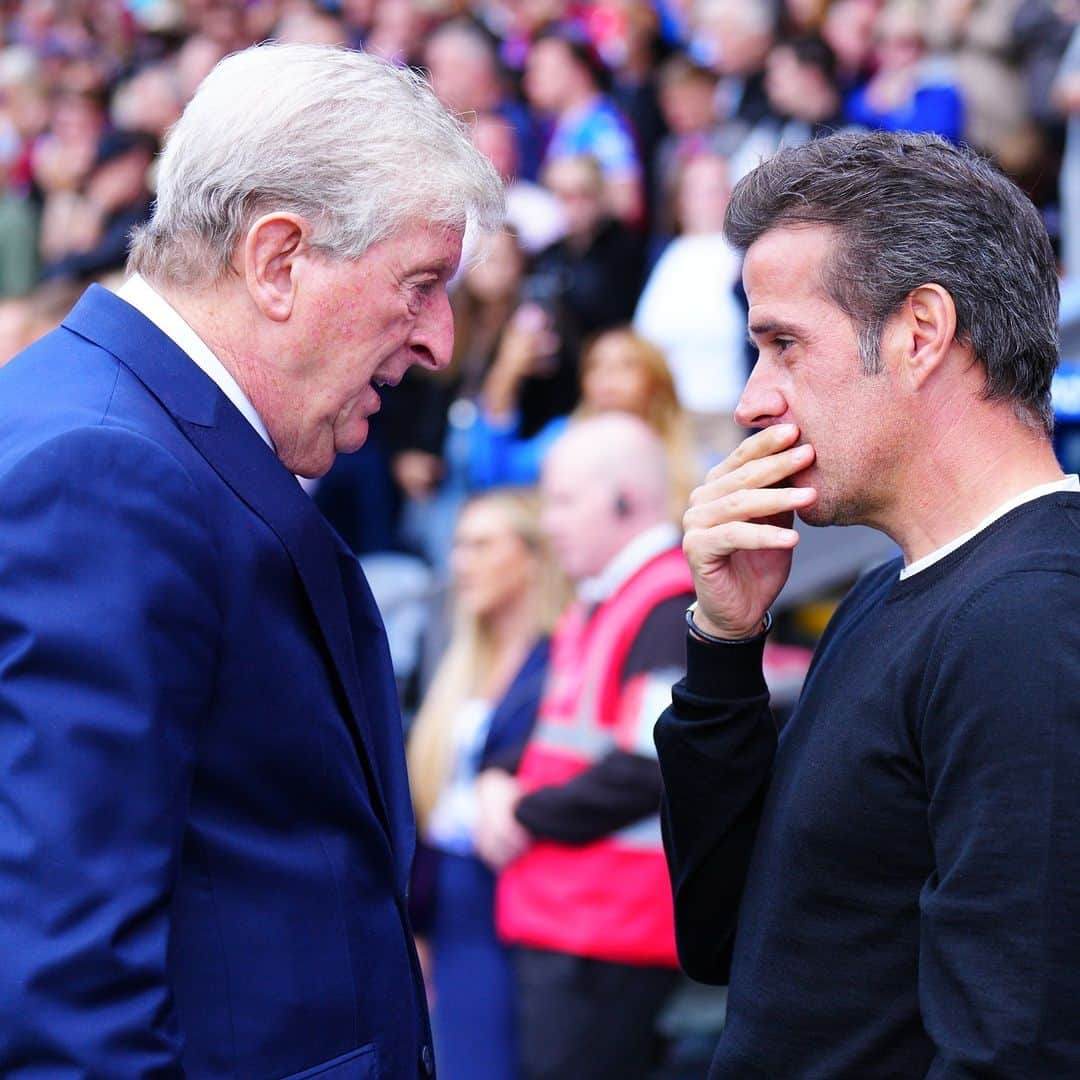 フラムFCのインスタグラム：「It's good to see Roy back in the dugout. 👏」