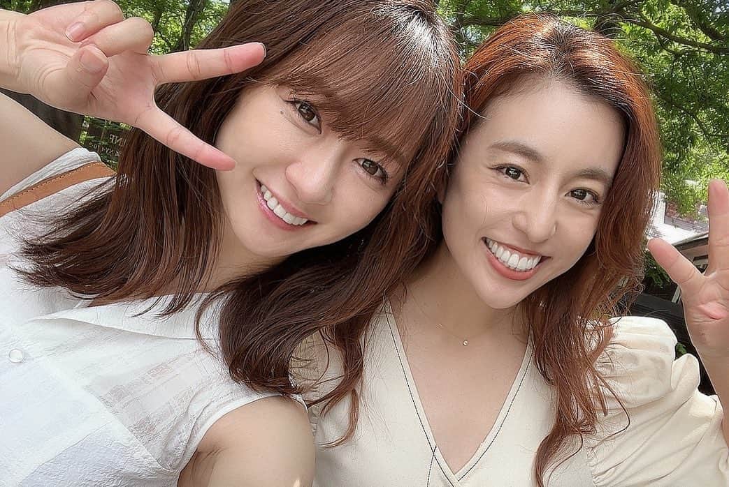 橋本真依さんのインスタグラム写真 - (橋本真依Instagram)「・ 葵ちゃんと那須で撮影。 外ロケも気持ちいい季節だったな〜☺️ ⁡ 那須の美味しいパン屋さんや お目当てのソフトクリームも食べられて大満足🤍 大好きなお馬さんにも😘 ⁡ ⁡ ⁡ photo by @imach8  @kuraction7  @nakamura.aoi23  Thank you so much!  ⁡ ⁡ #女子力ねーさん #那須#ソフトクリーム#ビートルズ#ペニーレイン #パン屋さん#撮影#shooting#乗馬#乗馬女子」9月23日 23時50分 - hashimotomai430