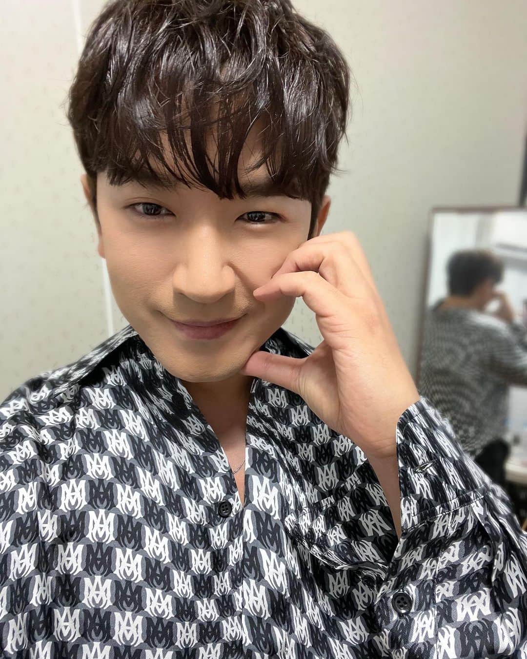 イ・ミヌさんのインスタグラム写真 - (イ・ミヌInstagram)「GN🌙✨」9月23日 23時52分 - mstyle79