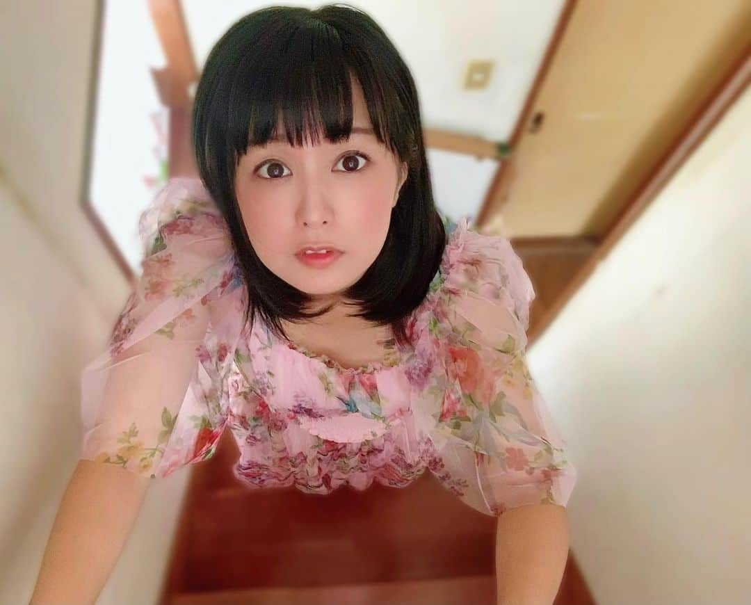 七海ななさんのインスタグラム写真 - (七海ななInstagram)「じーーーーー💝 #七海なな」9月23日 23時57分 - nana_nanaumi