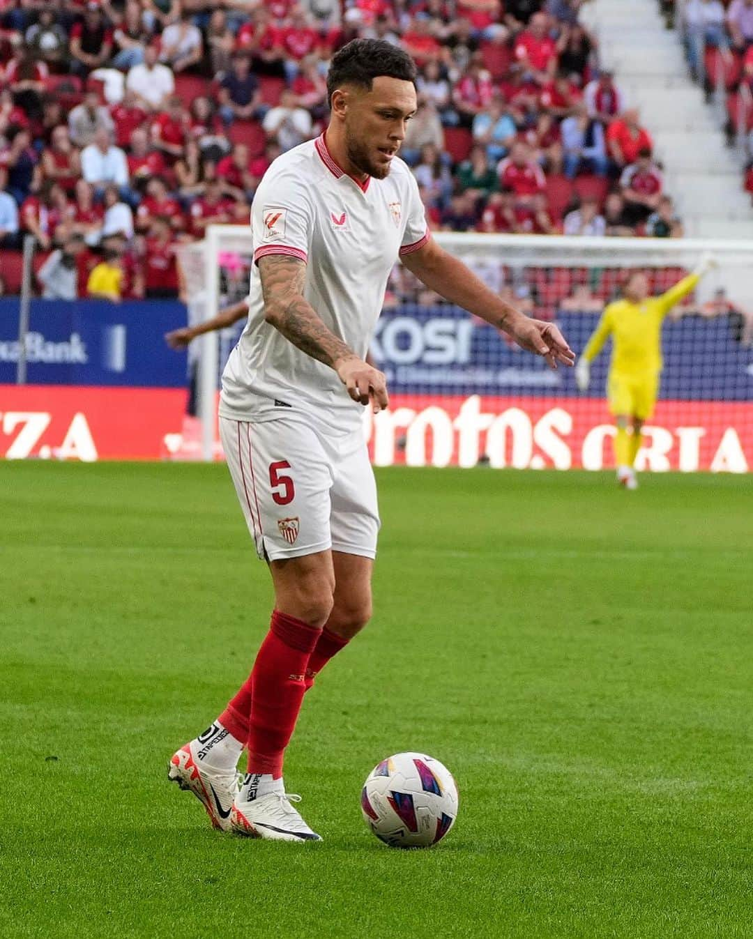 セビージャFCさんのインスタグラム写真 - (セビージャFCInstagram)「MINUTO 4️⃣2️⃣ ¡Vamos, Sevilla!  #OsasunaSevillaFC」9月24日 0時02分 - sevillafc