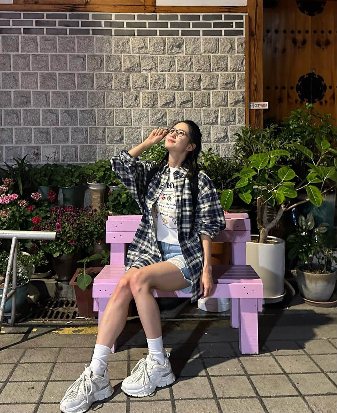 ナム・ボラさんのインスタグラム写真 - (ナム・ボラInstagram)「꿈을 찾아 떠난 미림이에요✌️🙂 저의 꿈은 이뤄질까요?🤔   #효심이네각자도생」9月24日 0時23分 - nambora