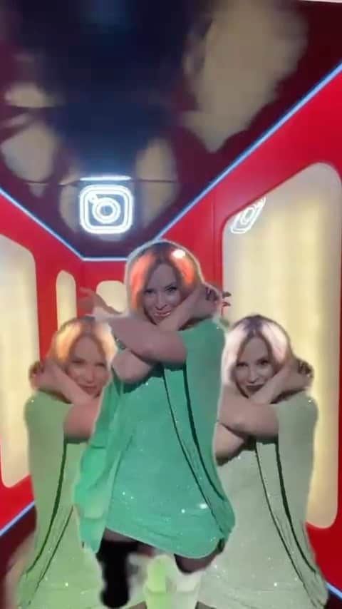 カイリー・ミノーグのインスタグラム：「You can be not one, not two, but THREE of the Kylies from the Tension music video using the @meta filter at the Kylie Pop-Up this weekend in London 🖤🩷❤️」