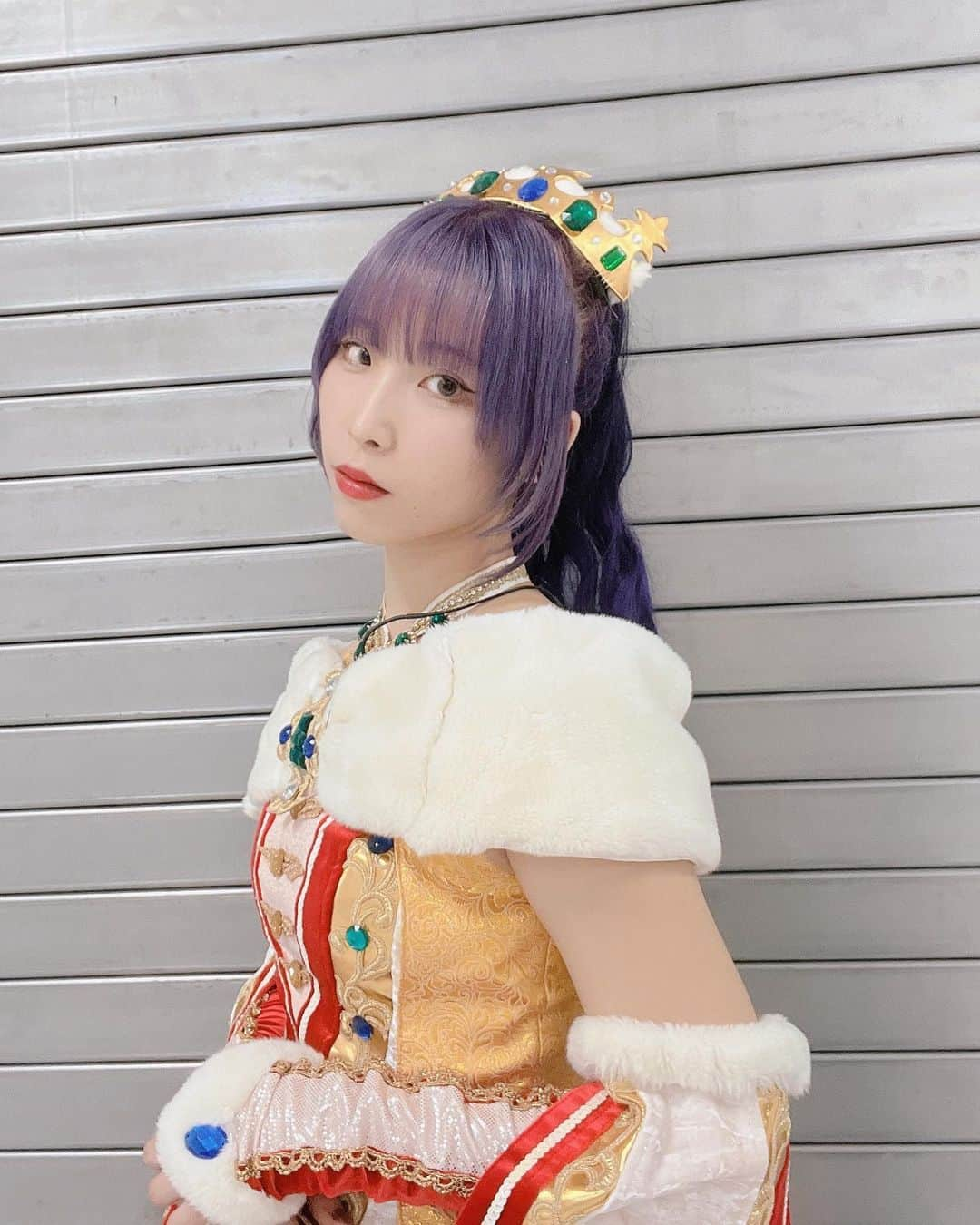 朝日奈丸佳さんのインスタグラム写真 - (朝日奈丸佳Instagram)「プリパラオータムライブ、ありがとうございました！  久しぶりのリッチヴィーナスサイリウムコーデでした。 このコーデ大好きです。 まだまだ着ますわよ〜〜！  次は冬のライブでお会いしましょう⛄️ エヴァーゴールドカフェでも待ってますわ💰💰💰   #プリパラ  #ライブ  #声優  #jcomホール八王子   #華園しゅうか」9月24日 0時44分 - madoka_maru_hina