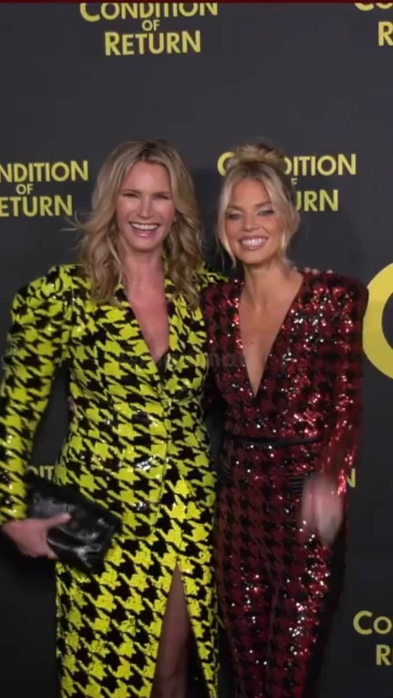 アナリン・マッコードのインスタグラム：「@conditionofreturn had our Los Angeles Red Carpet Premiere followed by a thought provoking cast and filmmaker Q&A last night.   Thanks everyone for coming out and making last night so special and unforgettable. 👗💃🕺🪩🎥🎭🎬  Winning over audiences and critics in film festivals across the country in film festivals, Condition of Return is now out in theatres and video on demand.   Be sure to catch @conditionofreturn’s opening weekend and experience the incredible performances by the cast with a compelling, deep story and precise execution.   @theannalynnemccord @natashahenstridge @tommystovall @drtaxman」