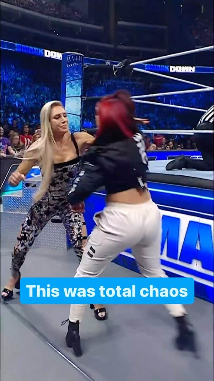 WWEのインスタグラム：「It was a hectic ending, but @iyo_sky is STILL your WWE Women’s Champion 🙌」