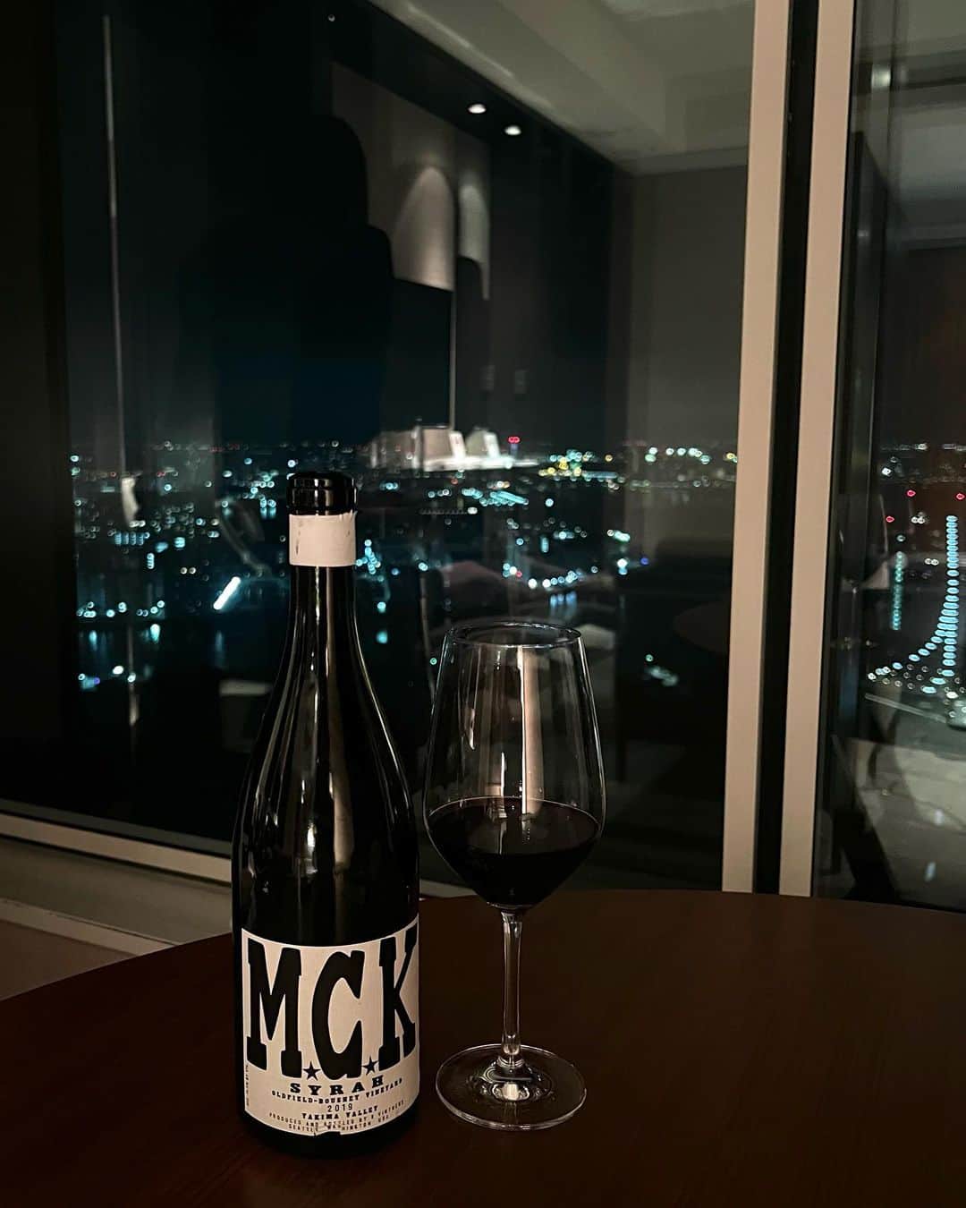 石川愛さんのインスタグラム写真 - (石川愛Instagram)「TYPE」9月24日 2時18分 - __aiiiia__