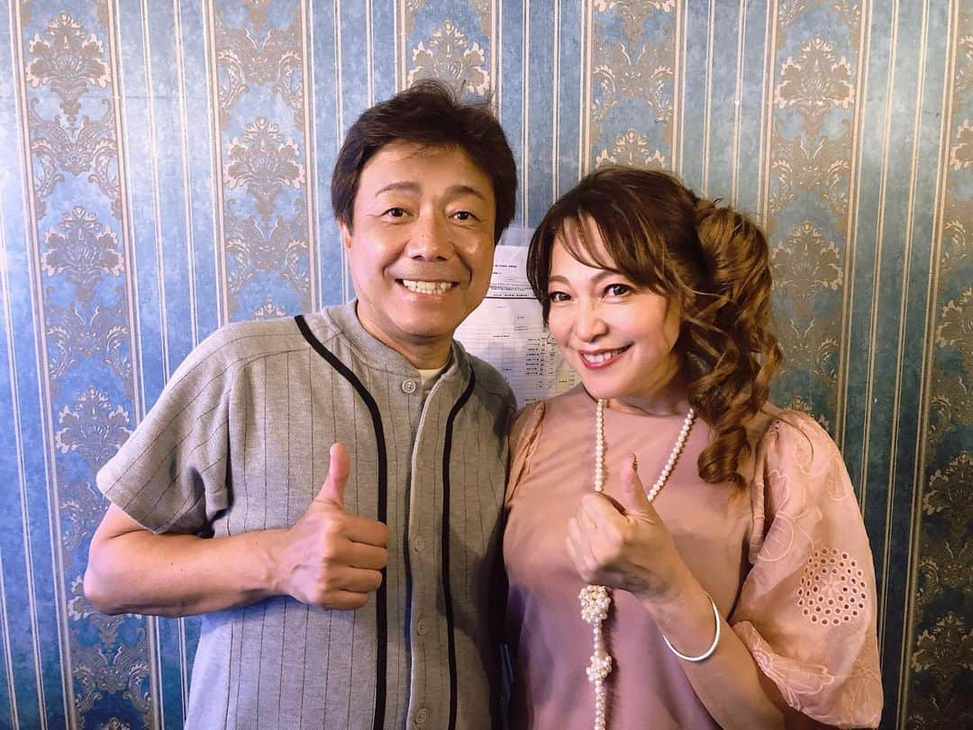 原めぐみさんのインスタグラム写真 - (原めぐみInstagram)「（原めぐみofficial） BS12【あなたに届ける音楽会】2023.9.20 長江健次さんと久しぶりにご一緒でした。 放送日は分かり次第📢お知らせ致します❣️  #良い子悪い子普通の子  #ふつお  #長江健次  さん #カラフルパレット  #あなたに届ける音楽会  #原めぐみ  #megumihara  #japanesesinger  @meguming.h」9月24日 2時31分 - meguming.h