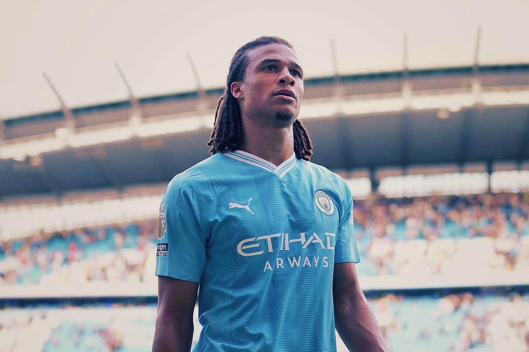 ナタン・アケさんのインスタグラム写真 - (ナタン・アケInstagram)「We had to dig deep but got the 3 points 🙏🏽 @mancity」9月24日 2時33分 - nathanake