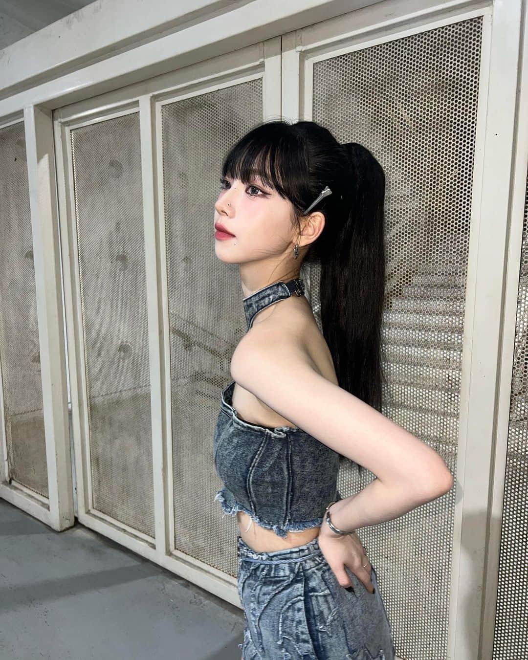 KARINAのインスタグラム：「Smtown JAKARTA🖤🐈‍⬛」