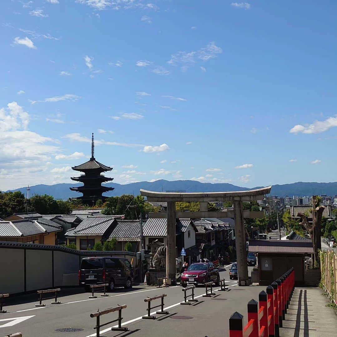長塚全のインスタグラム：「高台寺と霊山観音。天気良くてとても景色か良い✨」