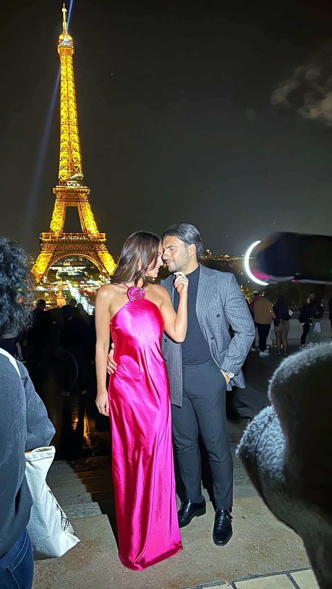 のインスタグラム：「Behind every happy girl is a good man who helped put her back together when she was broken... ✨💘🇫🇷  I love you @ercan_ram... and I can't wait to be your wife 💍  Dress coming soon.. 👀 @stylecheat」