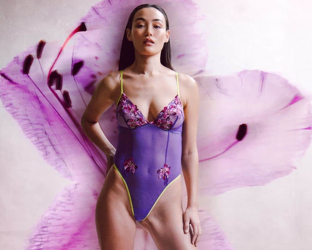 プラバルグルンさんのインスタグラム写真 - (プラバルグルンInstagram)「Hanky Panky x Prabal Gurung  Blooming from the inside out & the outside in. "We initially started with the rhododendron flower which is native to Nepal, where Prabal is from, and it evolved from there. We wanted to think about what the flower embodies– it is often a metaphor for women, blooming, coming into their own. So we wanted this collaboration to be for women to express themselves.” - Makeda Scille, @HankyPanky Director of Design」9月24日 7時00分 - prabalgurung