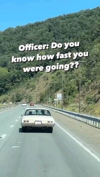 Classics Dailyのインスタグラム：「😂 Via @tangelo96  _ #Classic #classics #Classiccar #classiccars #americanmuscle #Musclecar #Musclecars #car」