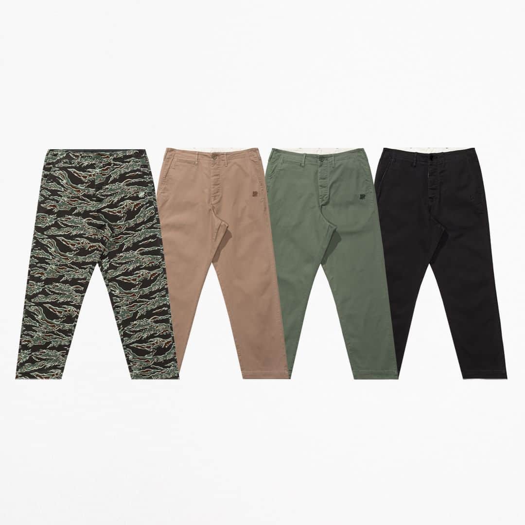 UNDFTDのインスタグラム：「A detailed look into UNDEFEATED FALL 23 - Drop 4  Introducing The UNDEFEATED Officer Chino and Reverse Terry Zip Sweatpant. The Officer Chino is made of cotton twill and elastane with an enzyme wash and includes a button fly, embroidered ‘5-strike’ icon on the left leg and is available in Black, Dark Sage and Taupe. The Reverse Terry Zip Sweatpant is crafted from a cotton/polyester french terry blend and features a reverse terry body, adjustable waistband, zip openings at the ankles, an embroidered ‘5-strike’ icon on the left leg and is available in Birch, Faded Black and Lunar Grey.   Available now, exclusively at all UNDEFEATED Chapter Stores and Undefeated.com」