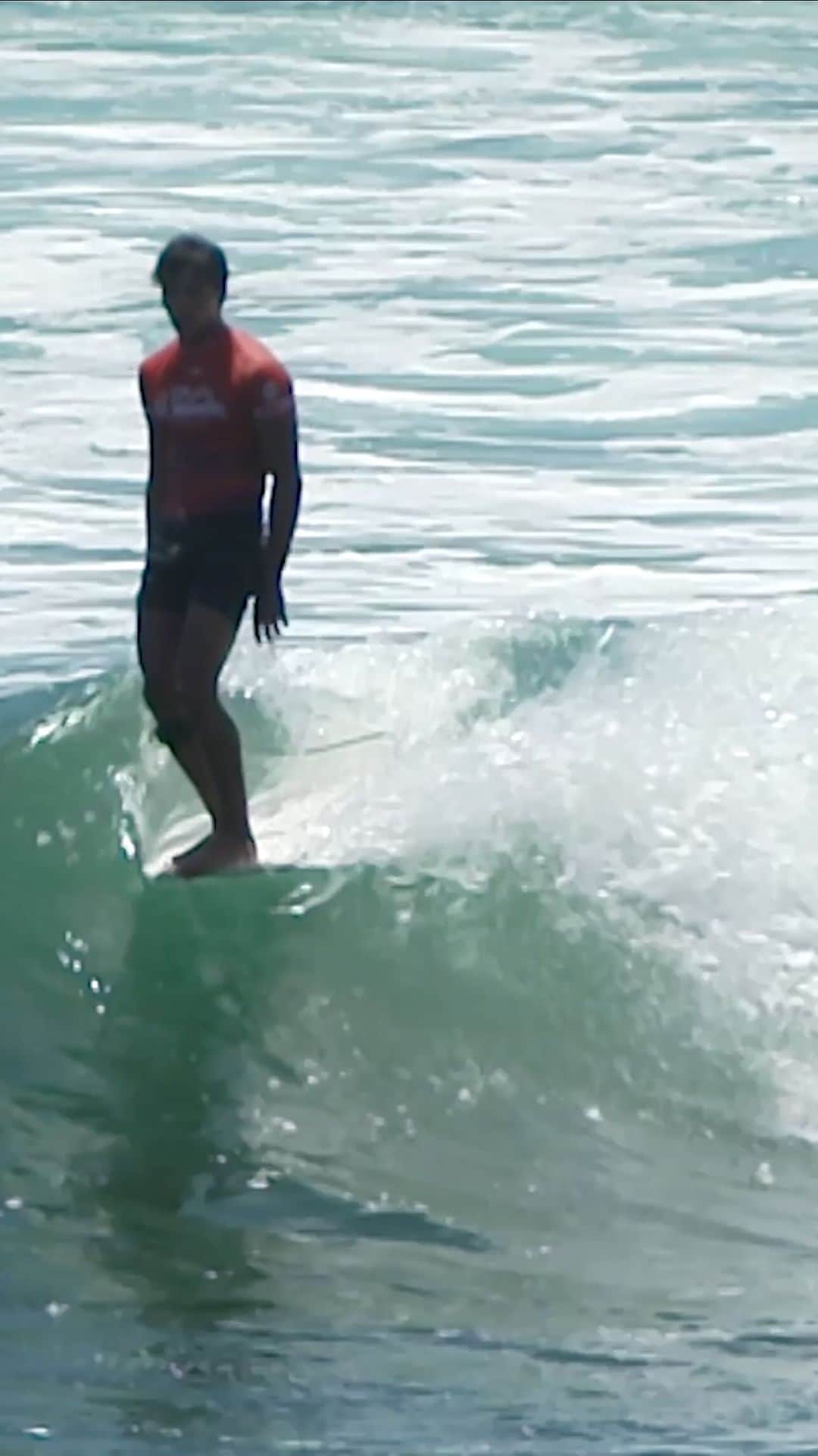 世界プロサーフィン連盟（WSL）のインスタグラム：「Finals Day Highlights from the @surfcity #ElSalvadorLongboardClassic! 🇸🇻 @corona」