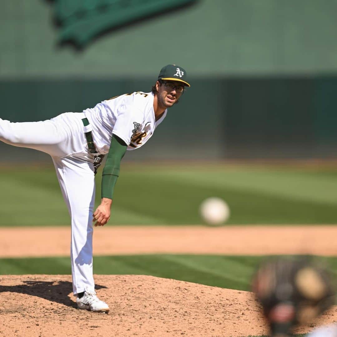オークランド・アスレチックスのインスタグラム：「Congrats on your first MLB win, @joe_boyle13 👏」