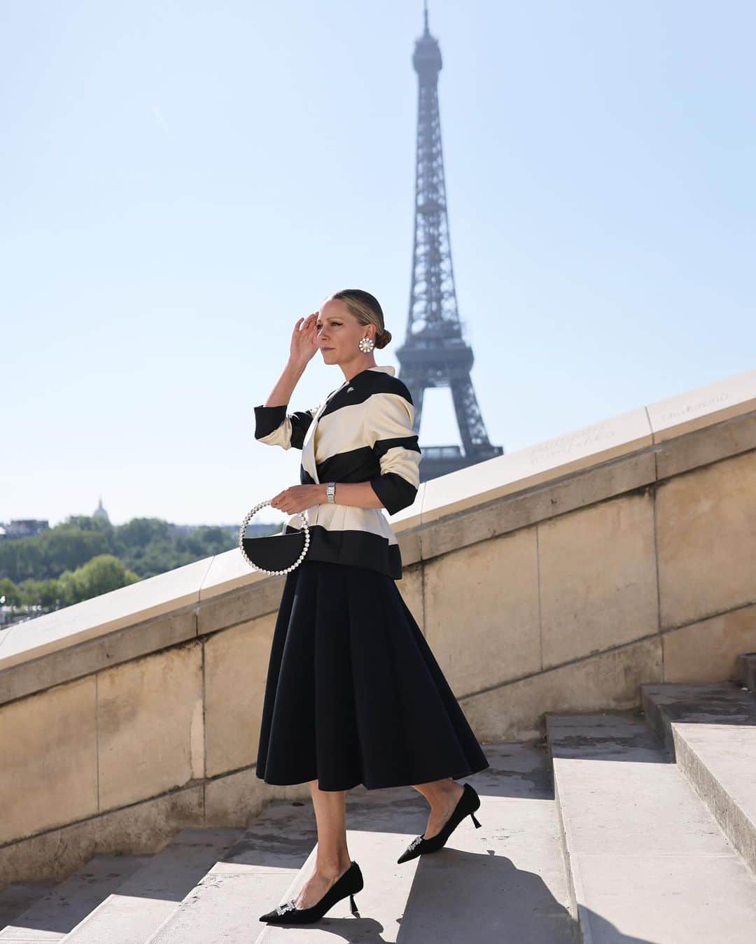 ブレア・イーディーさんのインスタグラム写真 - (ブレア・イーディーInstagram)「Excited to debut @longines newest Mini DolceVita, the perfect touch of elegance to match the captivating character of Paris. #EleganceisanAttitude #MiniDolceVita #LonginesPartner」9月24日 8時12分 - blaireadiebee
