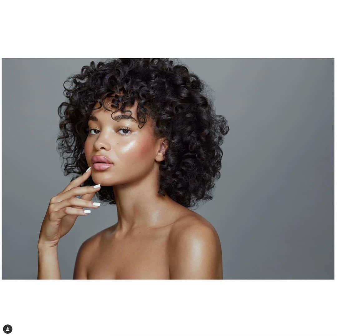 のインスタグラム：「Jamea Lynee」