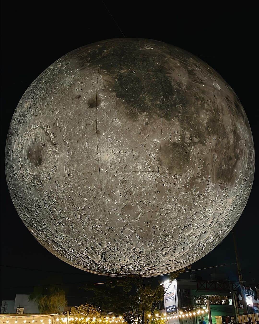 谷口翠彩のインスタグラム：「𝓂𝑜𝑜𝓃 🌕🌖🌗🌘🌑🌒🌓🌔🌝  綺麗だった月を残しておこ🌙  . . . #moon#planet#月#ムーン#star#fullmoon#ムーンアートナイト下北沢#」