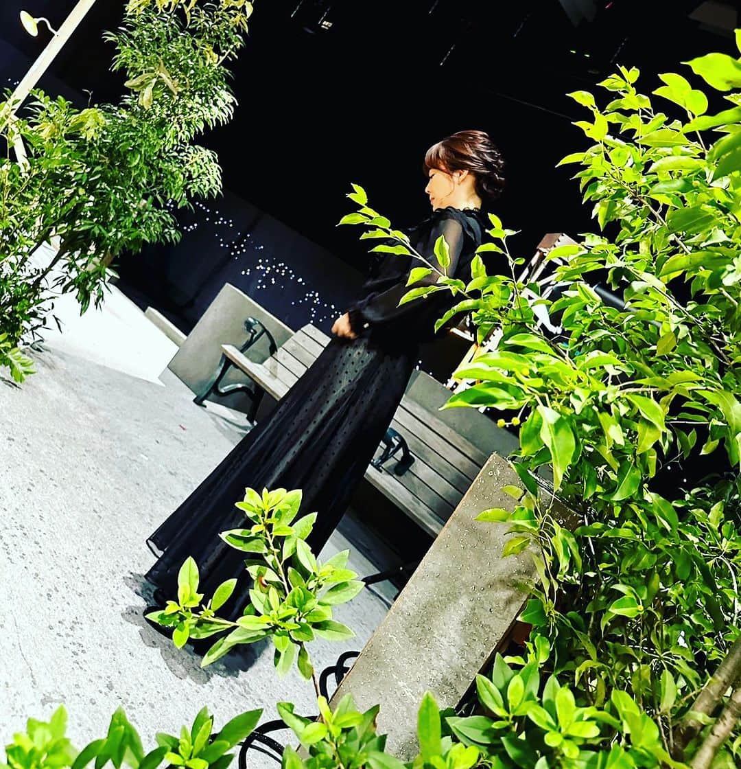 丘みどりのインスタグラム：「収録♡  #丘みどり #演歌の花道　#全部私服」