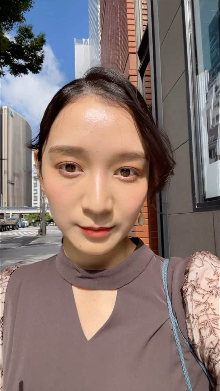 のインスタグラム：「🖤  好きな映画の曲は何度もリピート🎧🎶  #onishiyuriko #reels」