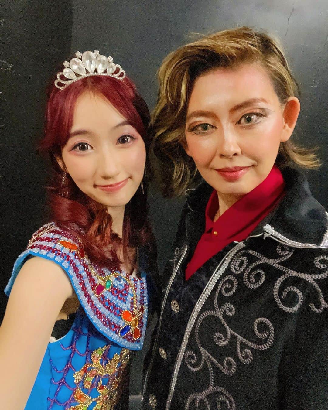 若松愛里さんのインスタグラム写真 - (若松愛里Instagram)「#タイラーF東京　4日目ありがとうございました！  応援チケットに特典でつく、記録映像も収録無事に終わりました！！！  早めのご来場など皆様ご協力ありがとうございました✨  役柄なのか今回一度も気が休まらないと言いますか、常に気を張っている状態で臨んでいます😳  この良い緊張感とともに最後まで作品お届けしていきたいと思います😌  ということで、東京公演いよいよラストになります！  SORA組本日17:00公演です！ 当日券もございます🙇🏻‍♀️お見逃しなく✨  #舞台 #GHM #ガールズ #ハイパー #ミュージカル #タイラー #F #Forever #東京 #公演 #4日目 #ありがとうございました #千秋楽 #よろしくお願いします #タイラーF東京 #演劇#皇帝 #原作 #無責任 #艦長 #SF #新宿 #シアター #ブラッツ #THEATRE #BRATS #entertainment #instagram #ınstagood #若松愛里」9月24日 10時37分 - wakamatsuairi_official