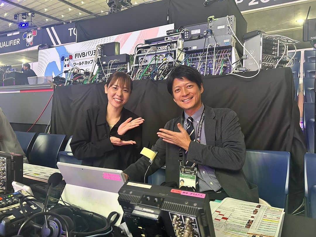 迫田さおりのインスタグラム：「・ パリ五輪予選の海外戦をCSで解説させて頂きました。 ・ 5日目 ブルガリアvsペルー 実況倉田大誠アナウンサー 日本vsベルギー 実況坂本剛史アナウンサー 6日目 ブルガリアvsアルゼンチン 実況中村光宏アナウンサー 日本vsトルコ 実況今湊敬樹アナウンサー ・ ありがとうございました。 ・ そして今日は最終戦で大一番‼︎ 日本vsブラジルです 19:00からフジテレビで生中継‼︎ 皆さん応援よろしくお願いします🔥🔥🔥 ココで決める。」