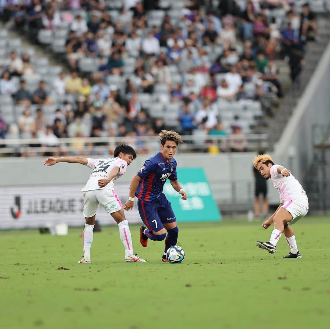 松木玖生さんのインスタグラム写真 - (松木玖生Instagram)「鳥栖戦応援ありがとうございました！  久々の勝利最高！  残りの試合も全力で一丸となり頑張ります💪🔥  #勝つっていいね #俵ゴールおめでとう」9月24日 11時16分 - kuryu.matsuki27