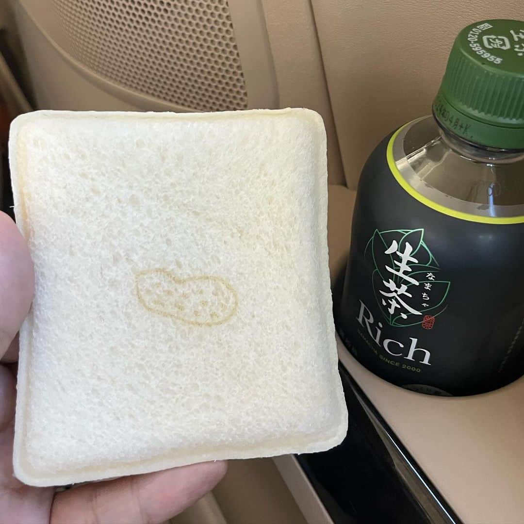 藤原ヒロシのインスタグラム：「my 朝食」