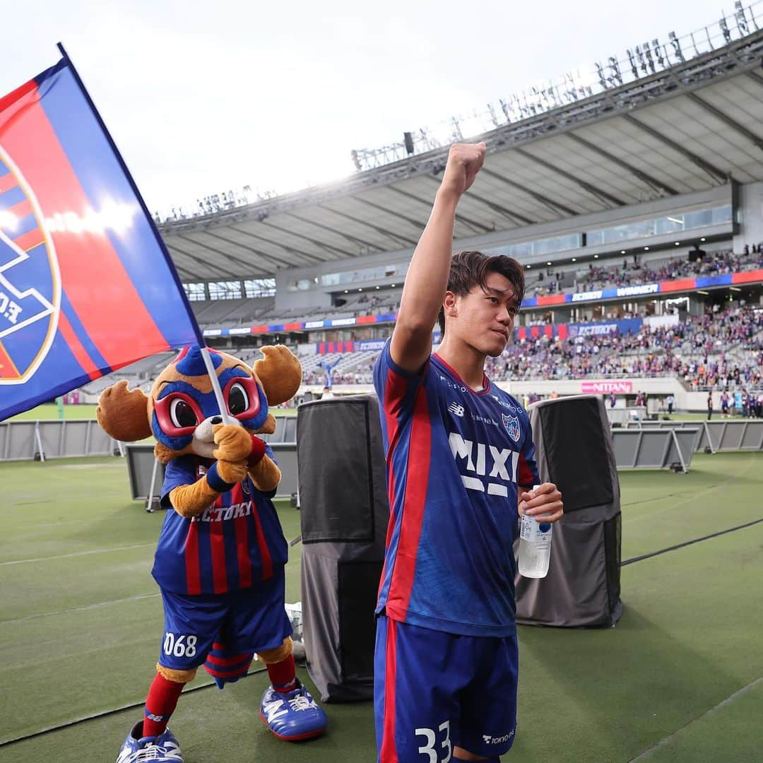 FC東京オフィシャルグッズさんのインスタグラム写真 - (FC東京オフィシャルグッズInstagram)「🔵🔴 vs  #サガン鳥栖   逆転劇のヒーローは、味スタでのゴールをめざしつづけたアカデミー上がりのルーキー。  #俵積田晃太 プロ初ゴールでチームを勝利に導く。  @fctokyoofficial  #FC東京 #fctokyo #tokyo」9月24日 17時00分 - fctokyoofficial