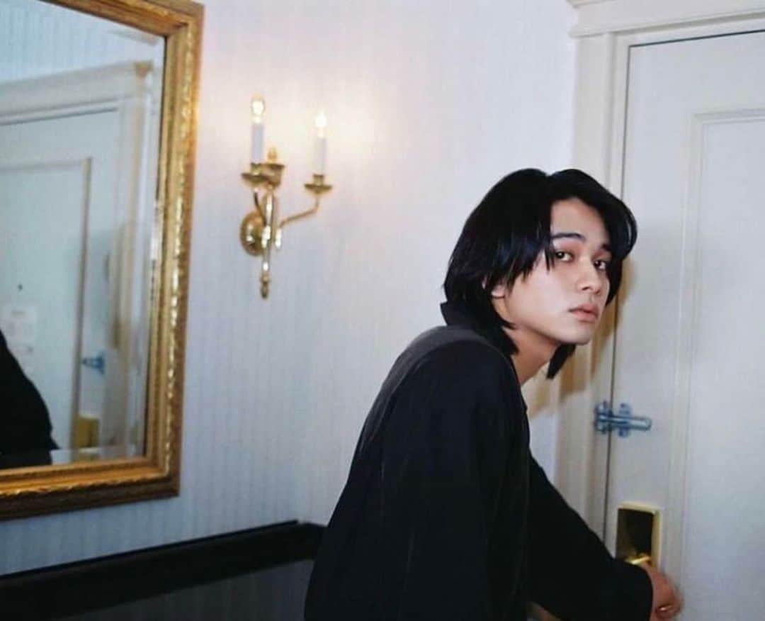 北村匠海のインスタグラム：「伸びろ髪 わかめいーてぃん」