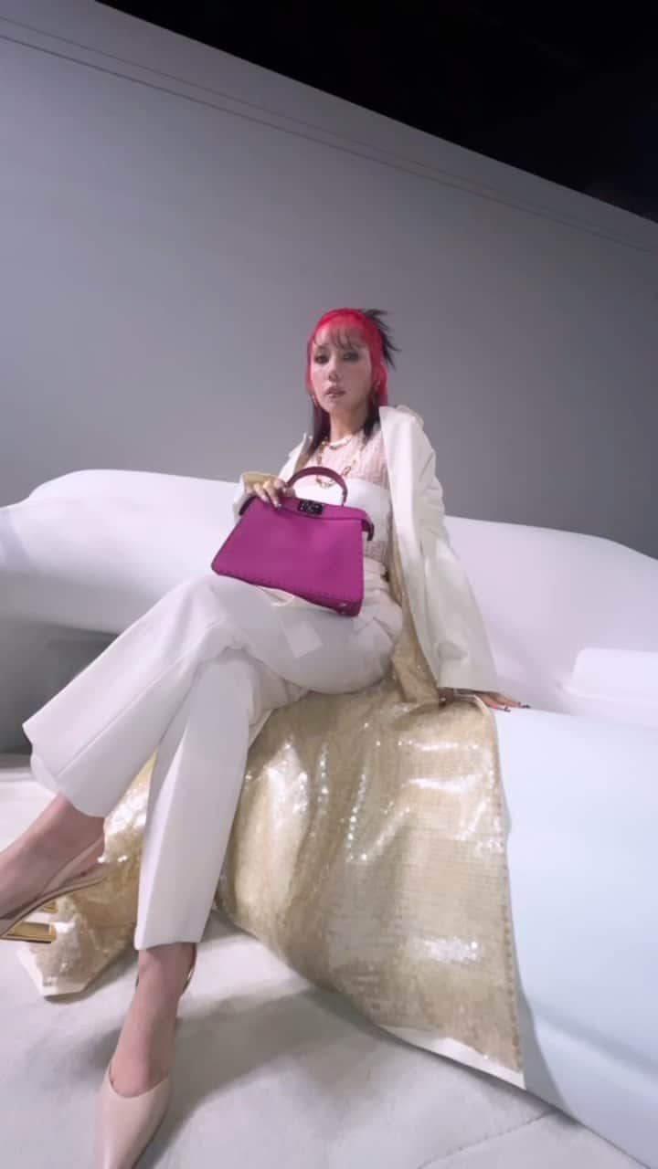 のインスタグラム：「@fendi  #fendiss24」