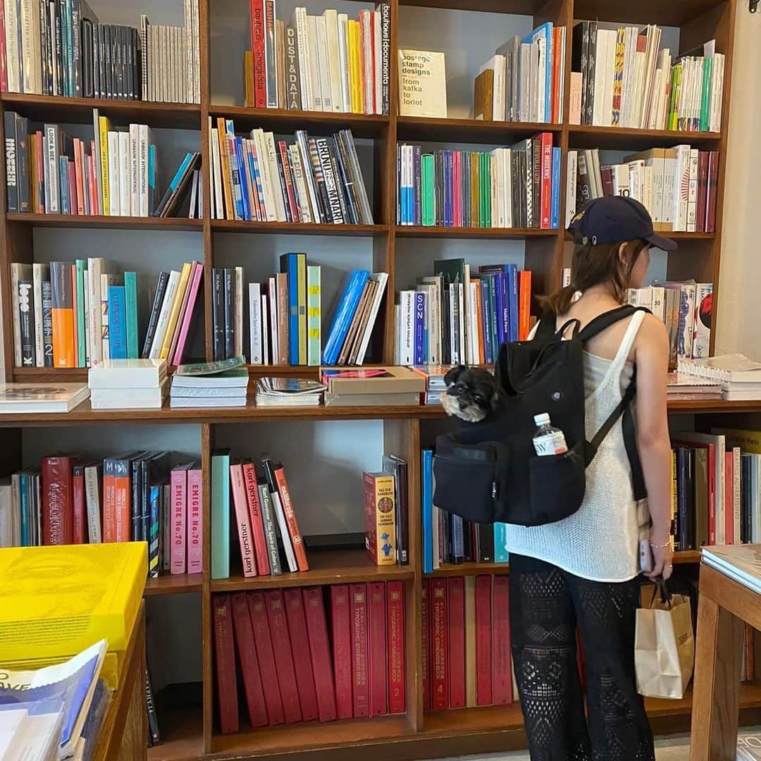 藤沢麻衣さんのインスタグラム写真 - (藤沢麻衣Instagram)「⠀ @bookandsons」9月24日 12時12分 - fujisawamai