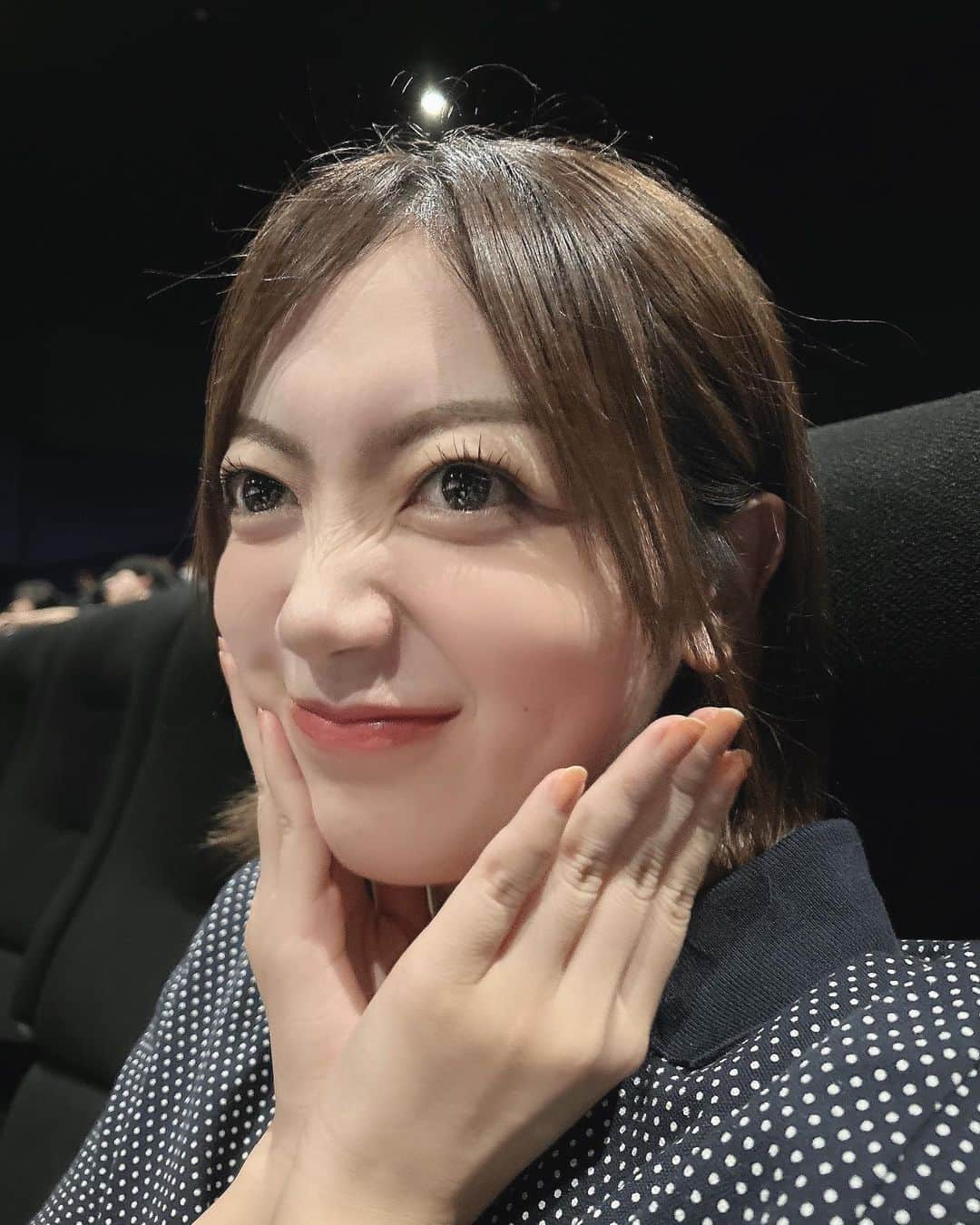 辻ゆかさんのインスタグラム写真 - (辻ゆかInstagram)「🎞️ まみーと 「ミステリと言う勿れ」 見てきました🧐🧐  ドラマから見てて、 ずっと楽しみにしてました〜 ものすごい面白かったです💨  みんなは最近映画見ましたか〜？？  #ミステリと言う勿れ #映画鑑賞」9月24日 23時18分 - yuuka__tsuji