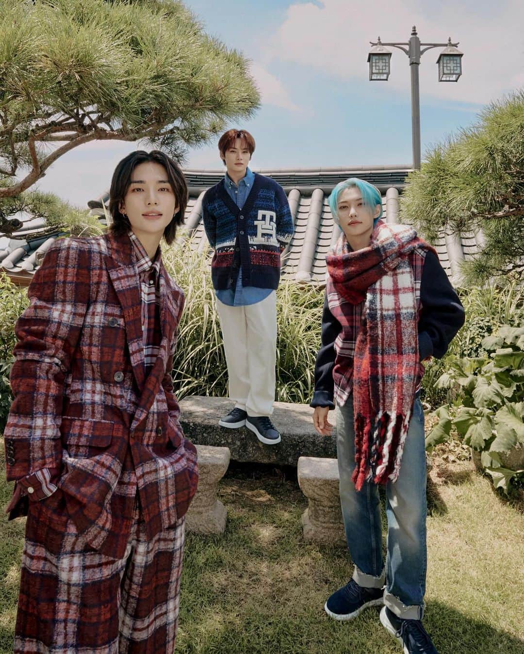 のインスタグラム：「StrayKids in Tartan? Can’t think of a better combo  #TommyTartan #StrayKids」