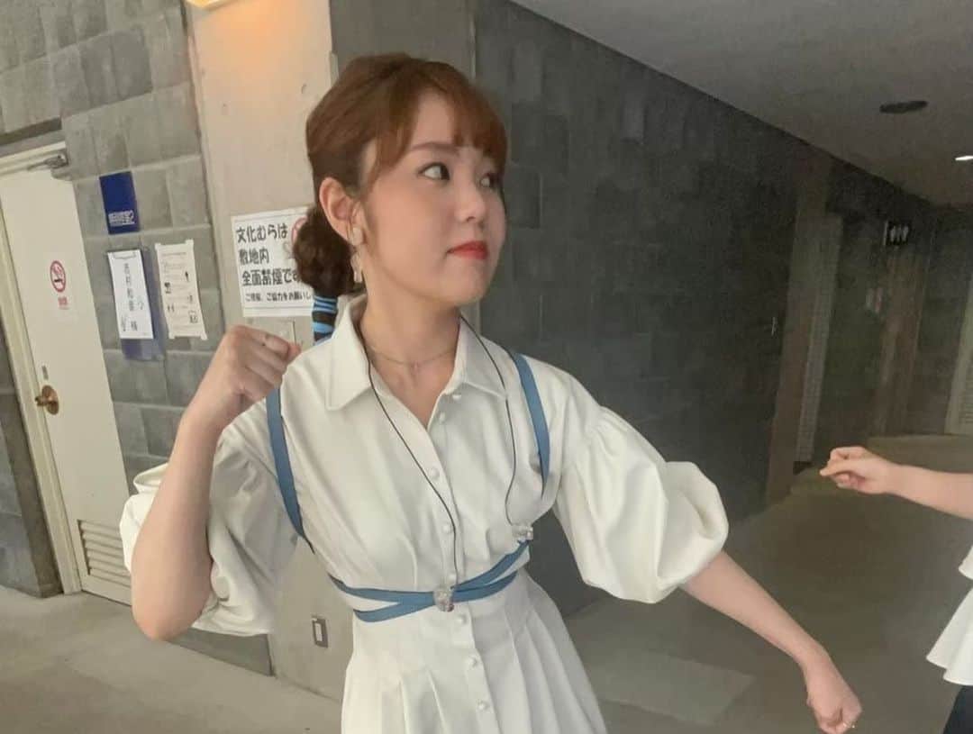 堀優衣のインスタグラム：「. Yui Hori Acoustic Concert ONLINE LIVE ご覧頂きありがとうございました〜🎹🎻  色んな感情が蘇ってきて、最高でした☺︎ 準備してくださったスタッフの皆さんにも感謝です  またコンサートがある時は、ぜひ見に来てください〜」