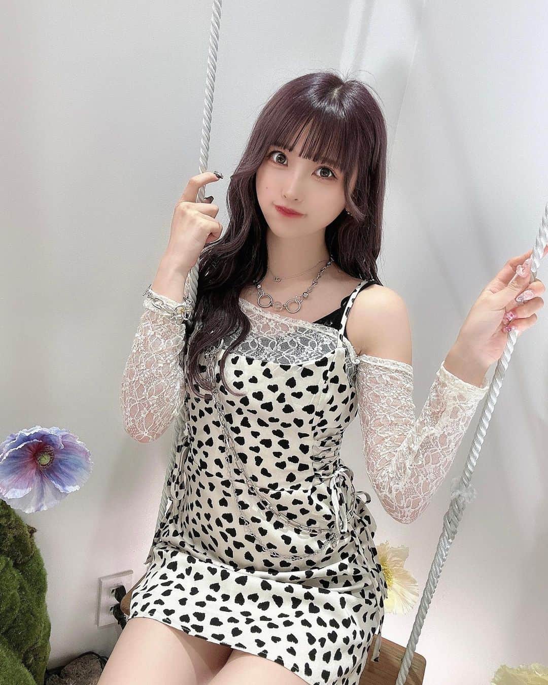 のインスタグラム：「@muun_seoul さんの新しい店舗オープンしたということで行ってきたようーー！  めちゃくちゃ可愛いし美味しいしここはベーカリーらしくて焼きたて食べれたりする！最高 みんなも横浜店行ってみてね☺︎」