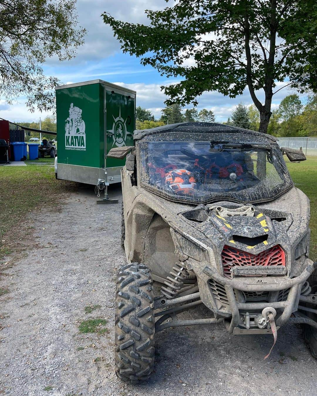 エルビス・ストイコさんのインスタグラム写真 - (エルビス・ストイコInstagram)「A huge thanks to Energy Powersports for the support of The Kibble Project. ‌  Fantastic dealer and amazing people to work with!  Looking forward to more projects in the future! ‌ @energypowersports @thekibbleproject @kawartha_atv @canamoffroad #atv #thekibbleproject #thestojkoway #offroad」9月24日 22時39分 - elvistojko