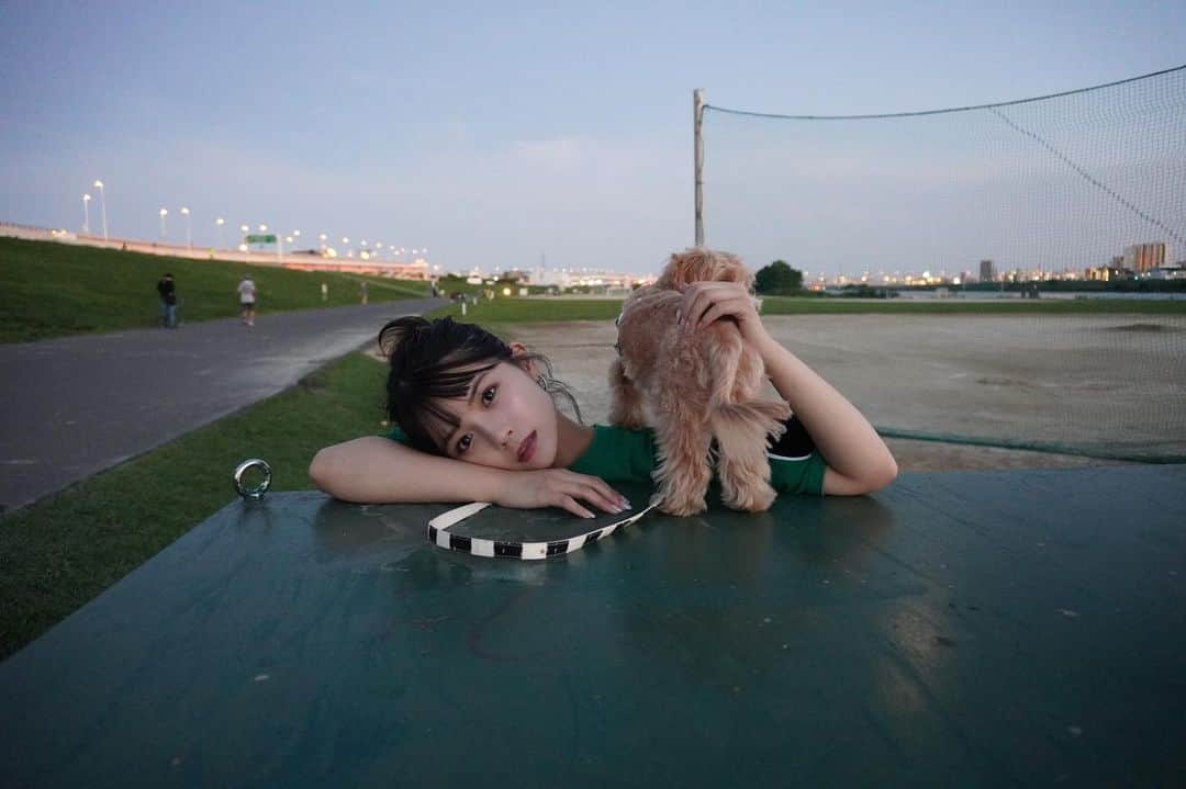 村山優香のインスタグラム：「9月22日〜9月30日！   🌈9月中に入会いただける方にはスペシャルギフトが⛅️  ①【💌】  村山優香サイン入りのブロマイドデータ✨  ②【8名様へのスペシャルサプライズ！】  ✨PALLADIUM協賛✨村山優香がインフルエンサー契約をするフランス生まれのブーツブランド👢💕  撮影で使われた着用衣装のお気に入りブーツに、本人のサイン入りでプレゼント🖊✨  🌟PALLADIUMの大抽選会🌙」