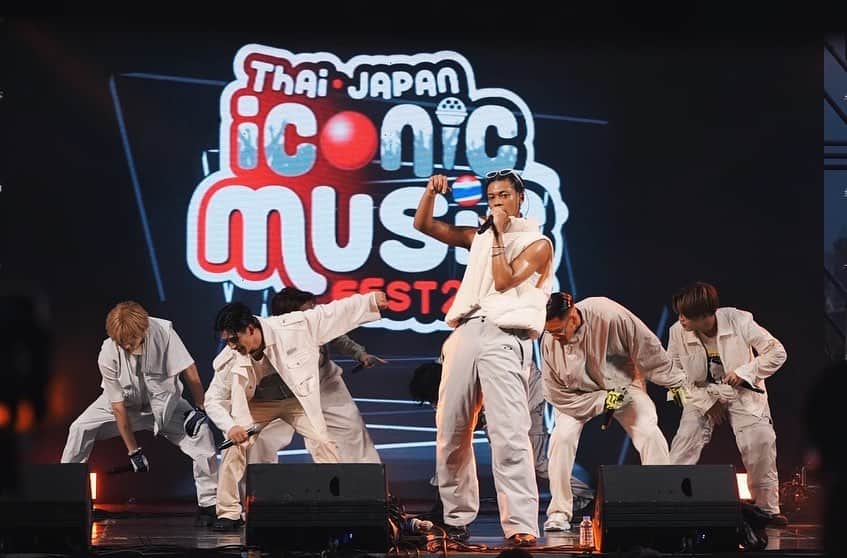 のインスタグラム：「. THAI-JAPAN ICONIC MUSIC FEST 2023🇹🇭🇯🇵  🗓️2023.09.24  Thank you for coming to see our performance!!   เป็นสเตจที่ร้อนแรง🔥 How was our hottest stage?❤️‍🔥  Love you all #ForEVER♾  แล้วเจอกันอีกนะ👋  #PSYCHICFEVER  #ThaiJapanIconicMusicFest2023 @gyucreative」