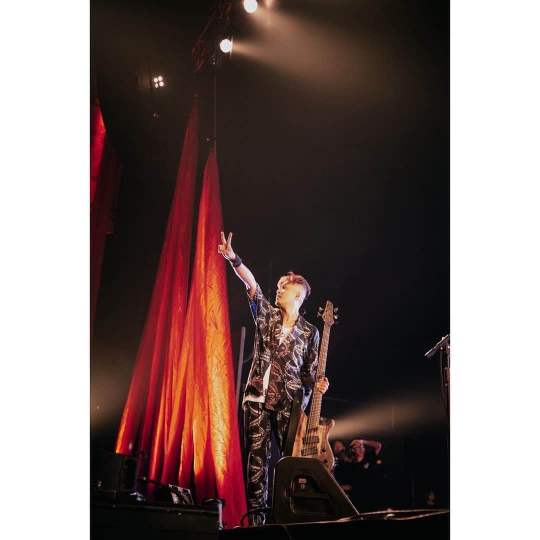 侑威地さんのインスタグラム写真 - (侑威地Instagram)「山人音楽祭2023@日本トーターグリーンドーム前橋  photo by @kawado_photo  #rottengraffty #山人音楽祭2023」9月24日 14時17分 - yuichi_rotten