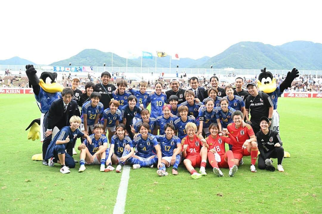 三浦成美のインスタグラム：「久しぶりの代表戦⚽️ 北九州スタジアムの雰囲気、最高でした！ たくさんの応援ありがとうございました！！ ©︎JFA #なでしこジャパン #北九州スタジアム」