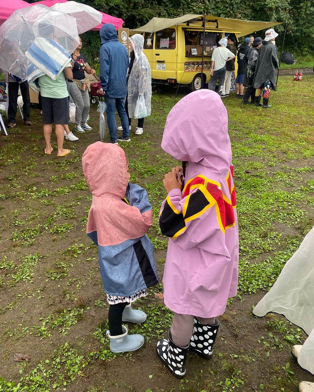 小水彩さんのインスタグラム写真 - (小水彩Instagram)「Capsule Festival  Mt.Fuji🗻  娘さんフェスデビューで最初戸惑っていたけど、徐々に本領発揮しておりました❤️」9月24日 16時12分 - aya_iitoto