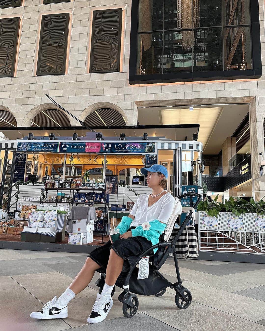 ペ・ユンジョンのインスタグラム：「쉽지않다  엄마는..😮‍💨 . . . #배윤정#육아일기」