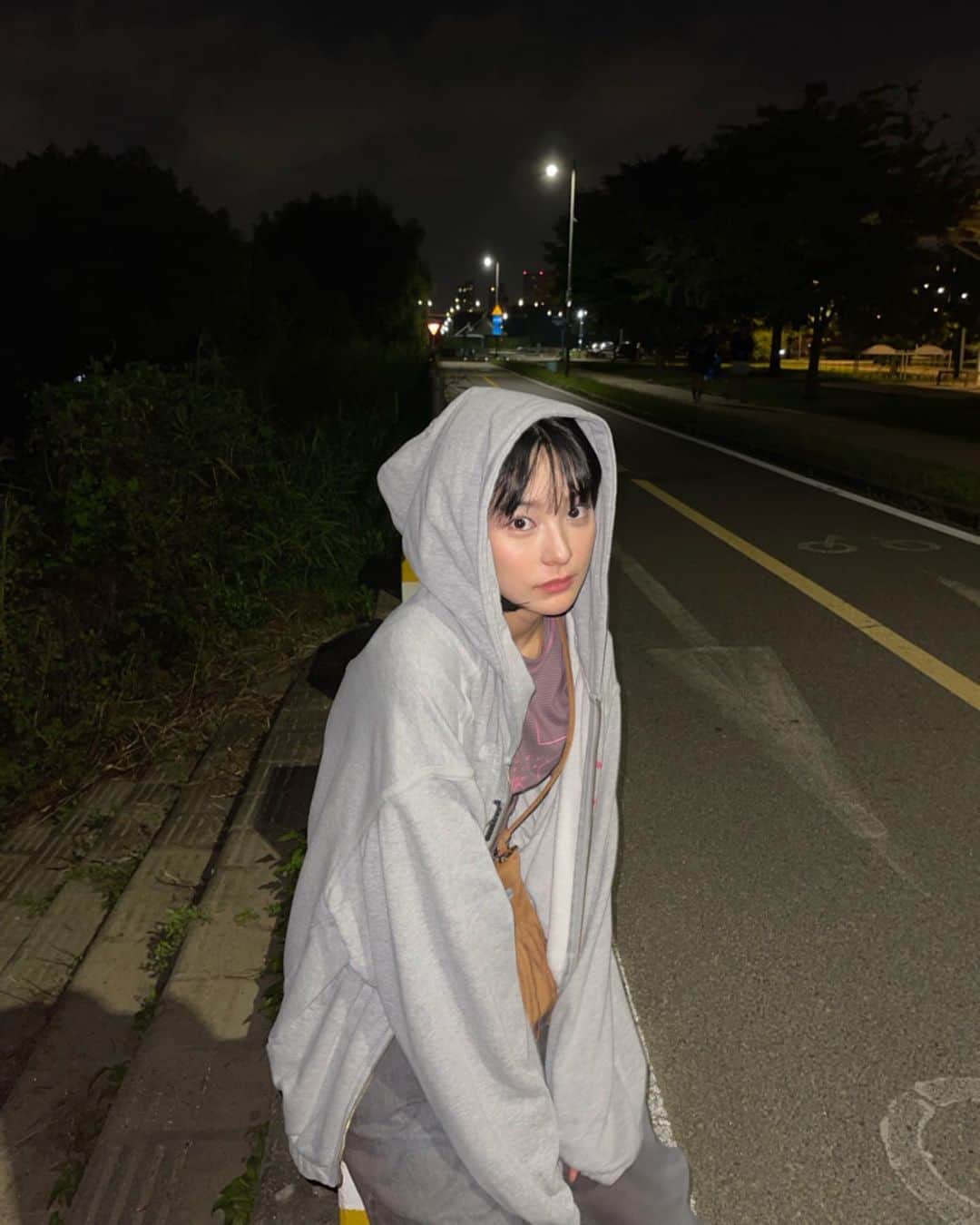 新田桃子さんのインスタグラム写真 - (新田桃子Instagram)「🌓」9月24日 16時36分 - momottiiii