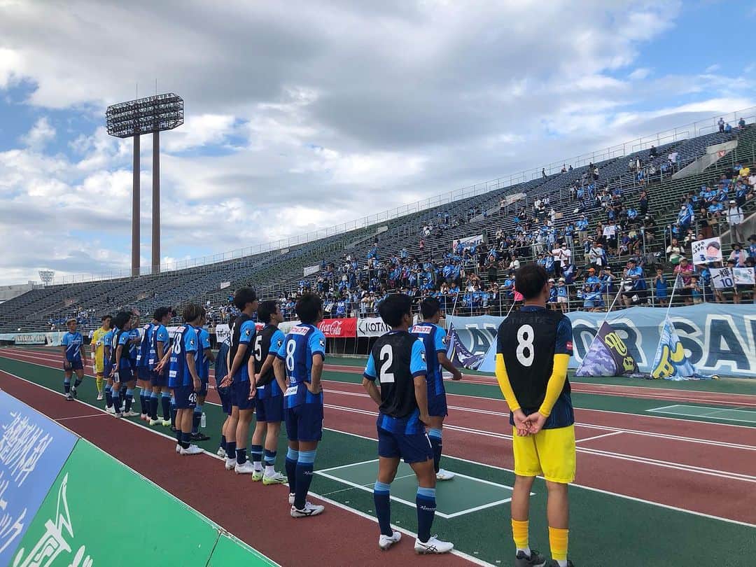 のインスタグラム：「🏆明治安田生命Ｊ３リーグ第28節 🆚#yscc横浜  ⏰試合終了 ⚽️0-1  本日は1667名の方にご来場いただきました🙌 沢山の応援ありがとうございました。 次節も応援よろしくお願いします🙏  #カマタマーレ讃岐 #ALLFORSANUKI」