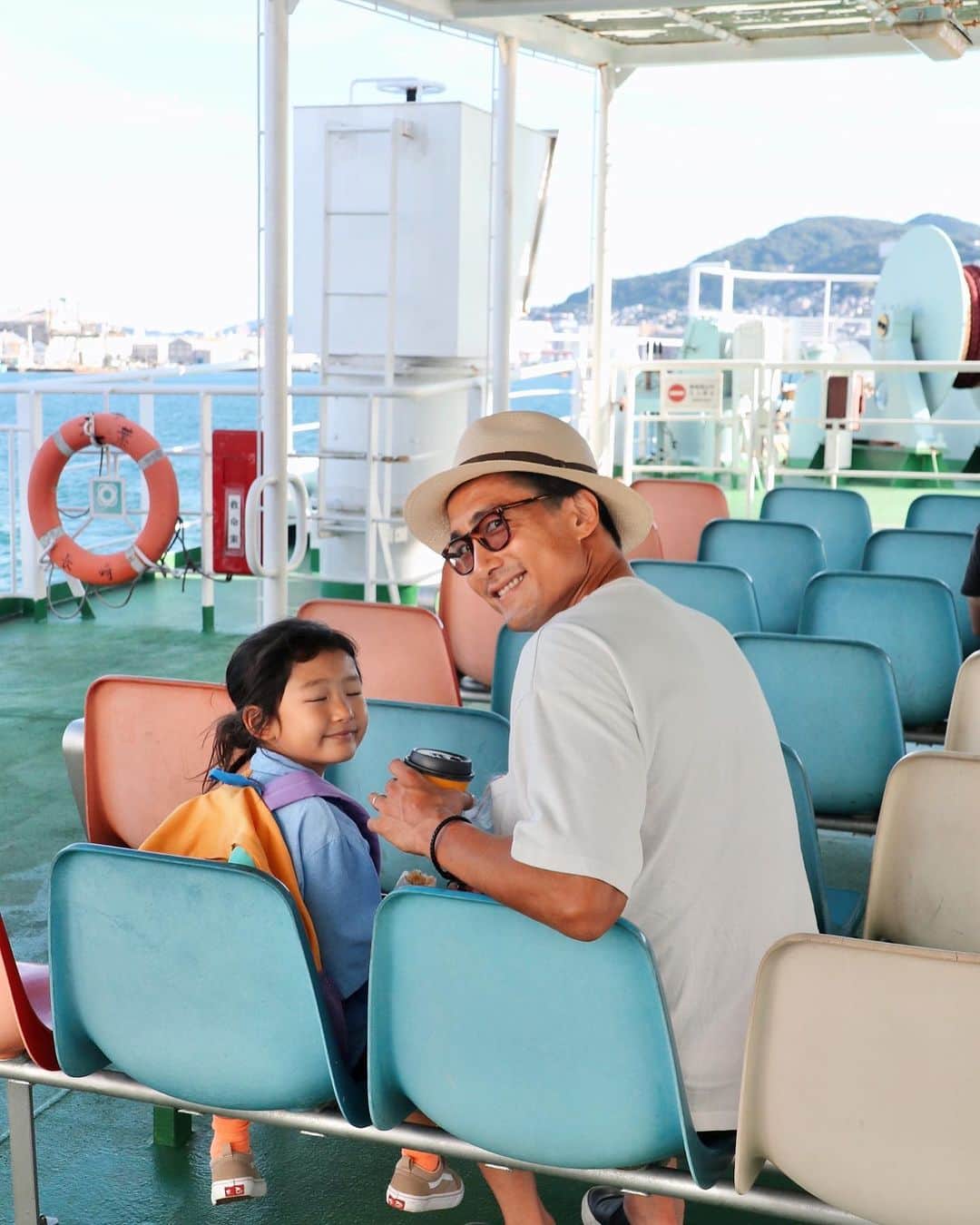 村上萌さんのインスタグラム写真 - (村上萌Instagram)「長崎に暮らしてから、船がとても身近な存在。朝マック買って離島に向かえる距離感嬉しい🛳️   #愛しい景色 #discovernagasaki」9月24日 16時52分 - moemurakami_
