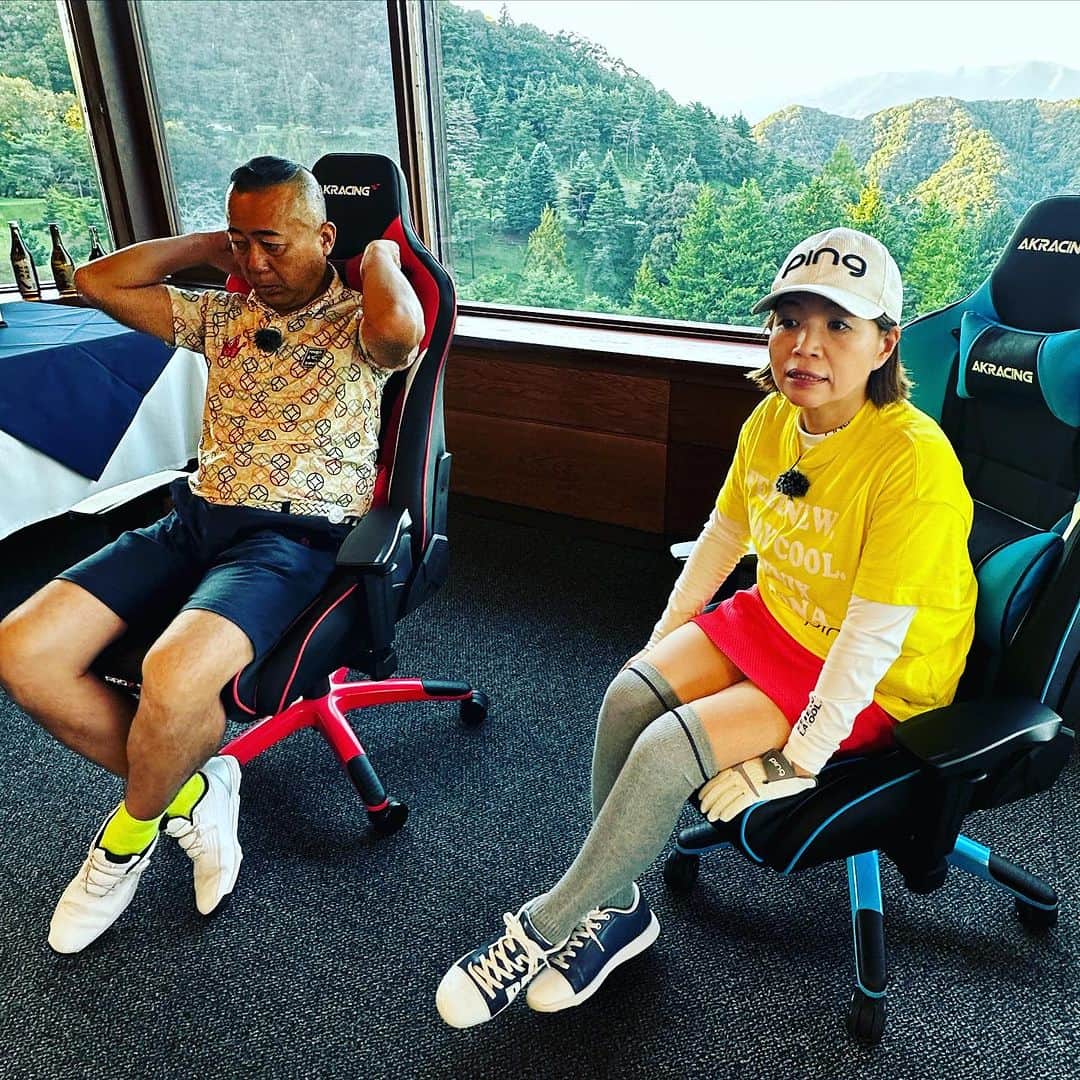 マッコイ斉藤のインスタグラム：「ずたぼろゴルフ⛳️撮影中 #スカパースポーツライブ＋ #大久保佳代子のずたぼろゴルフ  #ゴルゴ松本」